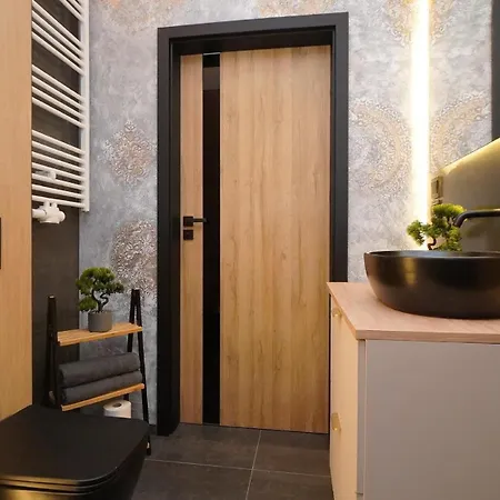 Apartment Grunwaldzka 65 *