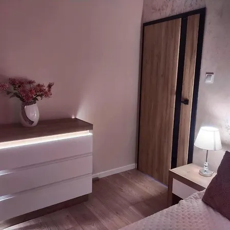 Apartment Grunwaldzka 65 *